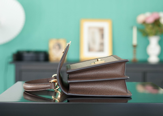 Gucci GG Ophidia Straddle Hand Größe: 25 * 17,5 * 7 cm