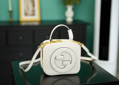 Gucci GG Ophidia 手提包 尺寸：17*15*9cm