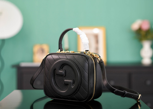 Beg tangan Gucci GG Ophidia Saiz：17*15*9sm