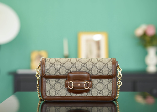 Gucci Horsebit 迷你手提包 尺寸：21.5*12.5*3cm