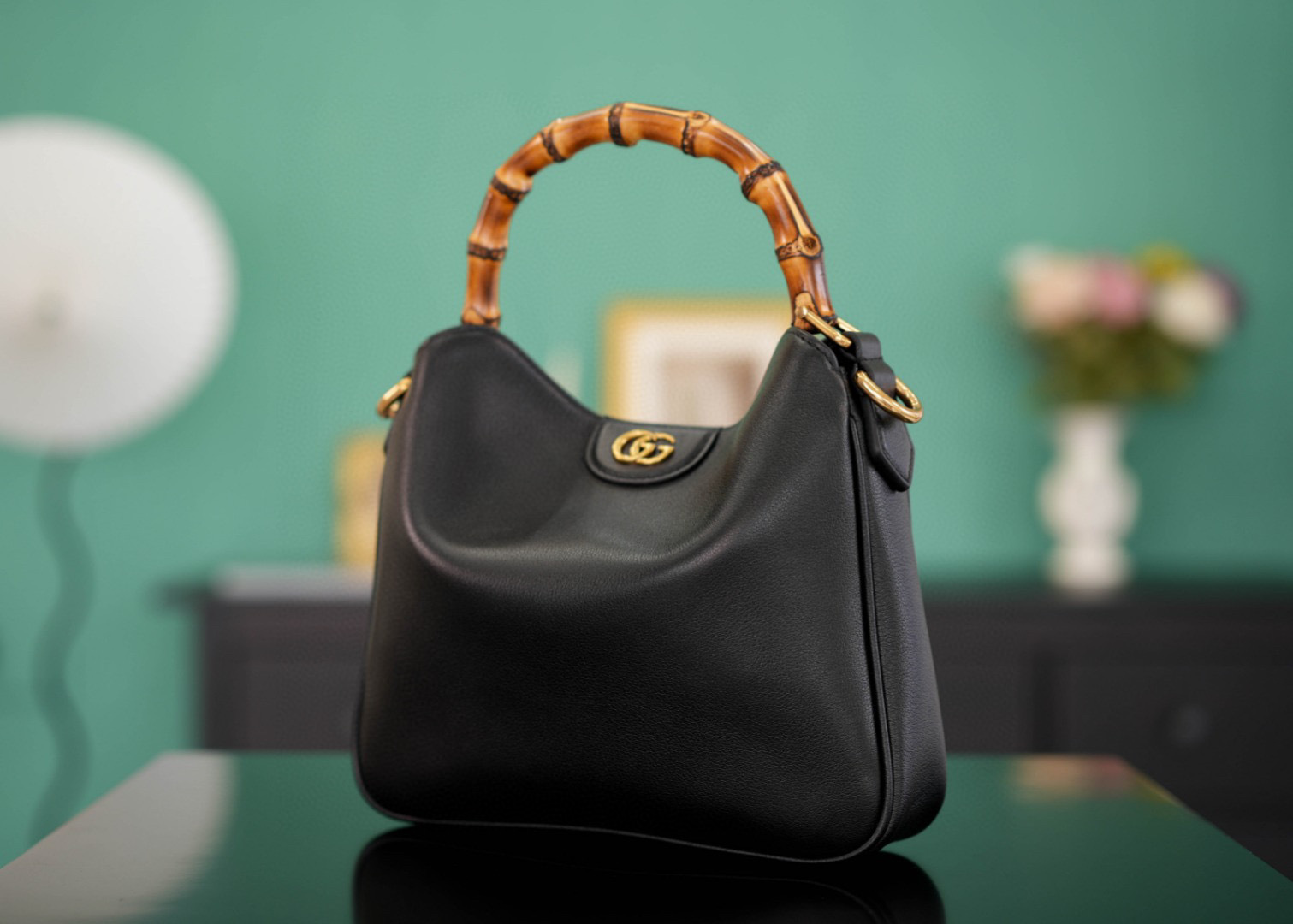Gucci Diana Slub trumpet bag Size：24*15*5cm
