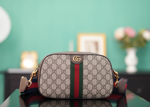 Gucci Ophidia Schultertasche Größe: 24 x 15 x 7 cm