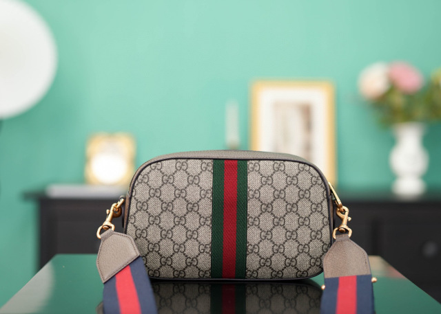 Gucci Ophidia Schultertasche Größe: 24 x 15 x 7 cm