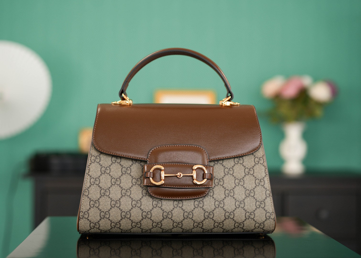 Gucci GG Horsebit mittelgroße Tasche Größe: 29 x 20 x 13 cm