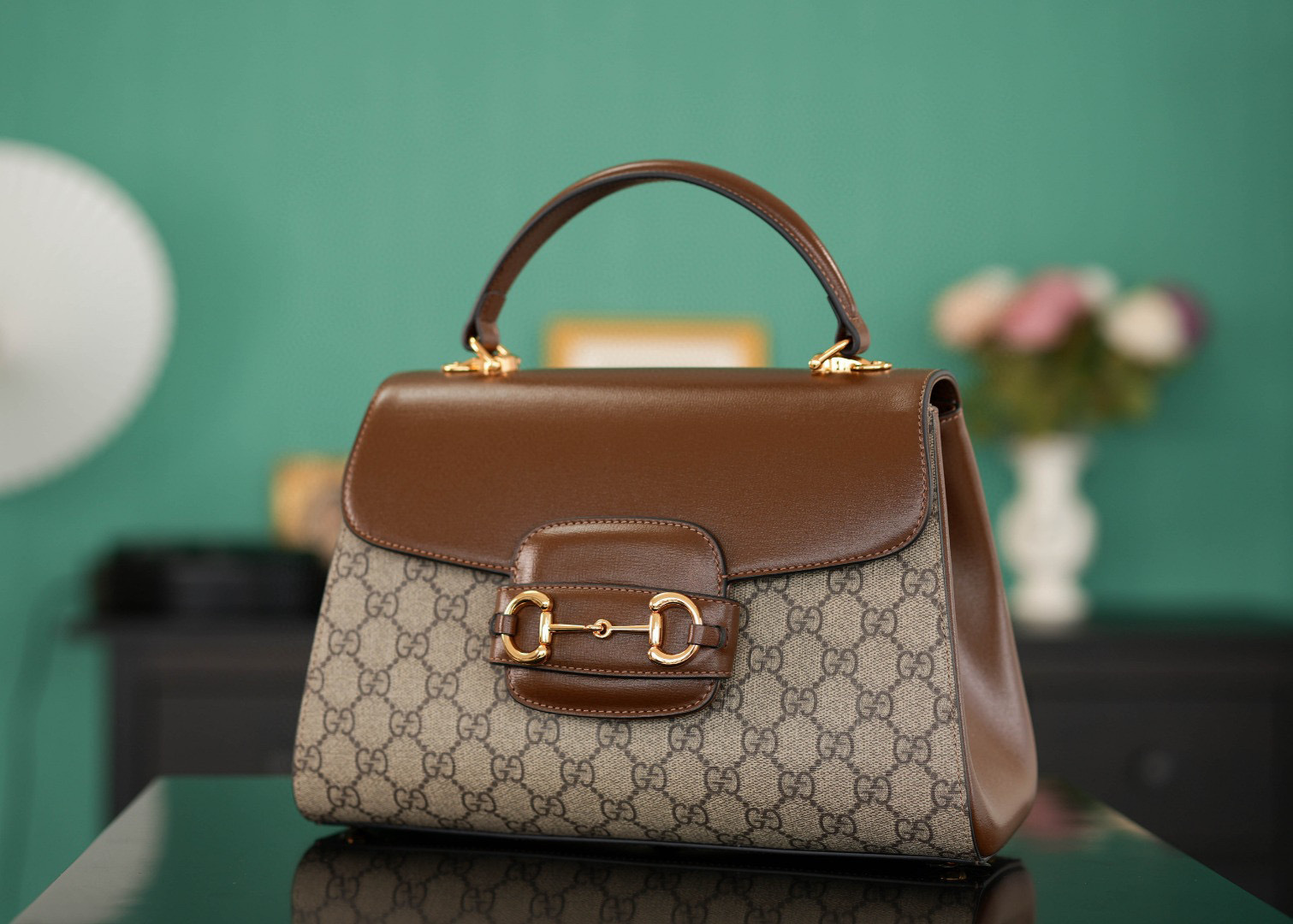 Gucci GG Horsebit mittelgroße Tasche Größe: 29 x 20 x 13 cm