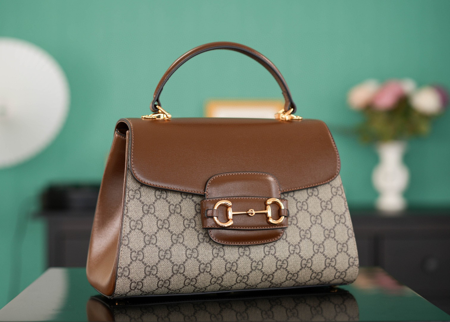 Gucci GG Horsebit mittelgroße Tasche Größe: 29 x 20 x 13 cm