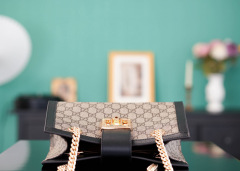 Gucci Padlock Umhängetasche Größe: 26 x 18 x 10 cm