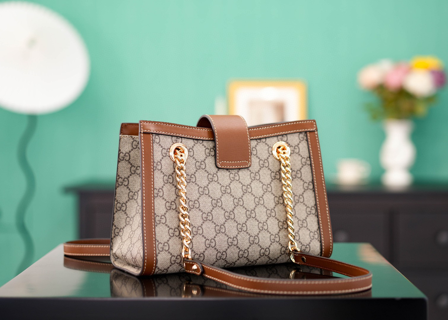 Gucci Padlock Umhängetasche Größe: 26 x 18 x 10 cm