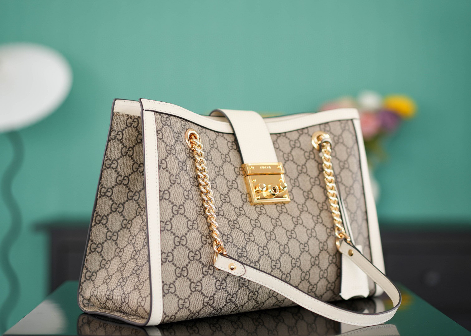 Gucci Padlock Umhängetasche Größe: 26 x 18 x 10 cm