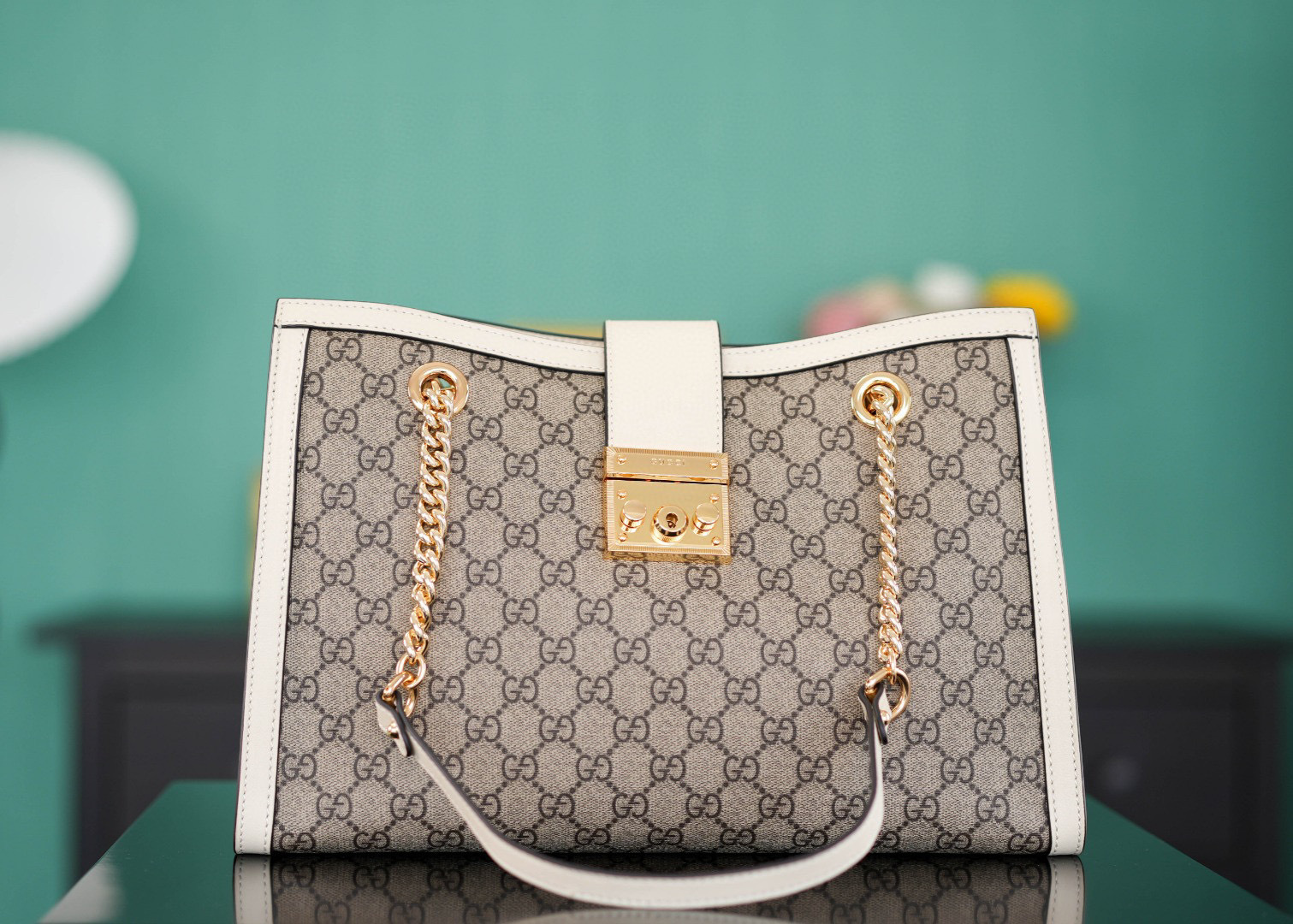 Gucci Padlock Umhängetasche Größe: 26 x 18 x 10 cm