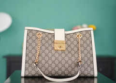Gucci Padlock Umhängetasche Größe: 26 x 18 x 10 cm
