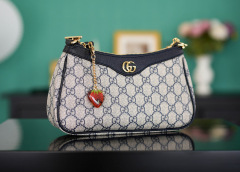 Borsa Gucci Ophidia Strawberry Dimensioni: 25*15*6cm