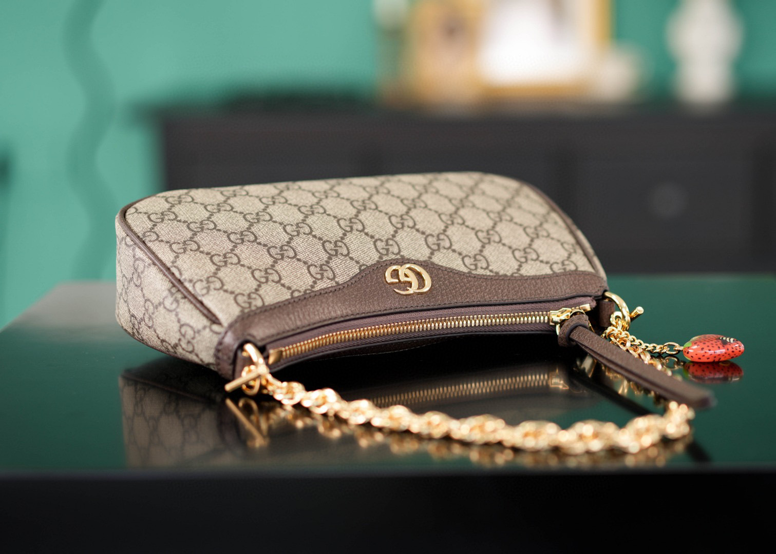 Gucci Ophidia Erdbeertasche Größe: 25 x 15 x 6 cm