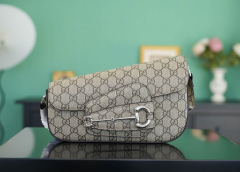 Gucci Horsebit Umhängetasche Größe: 26,5 x 17 x 8 cm