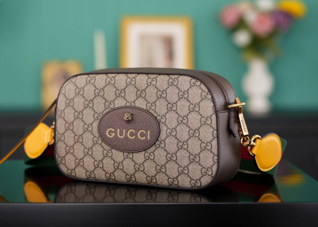 Gucci Neo Vintage Supreme 尺寸：24*14.5*7cm