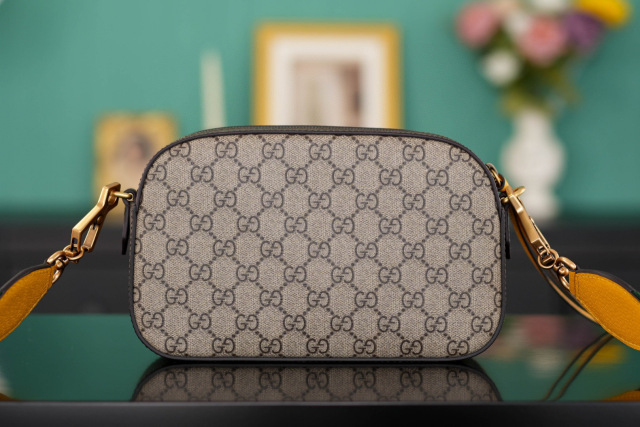 Gucci Neo Vintage Supreme 尺寸：24*14.5*7cm