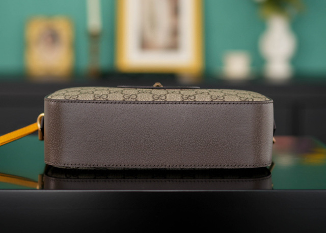 Gucci Neo Vintage Supreme 尺寸：24*14.5*7cm
