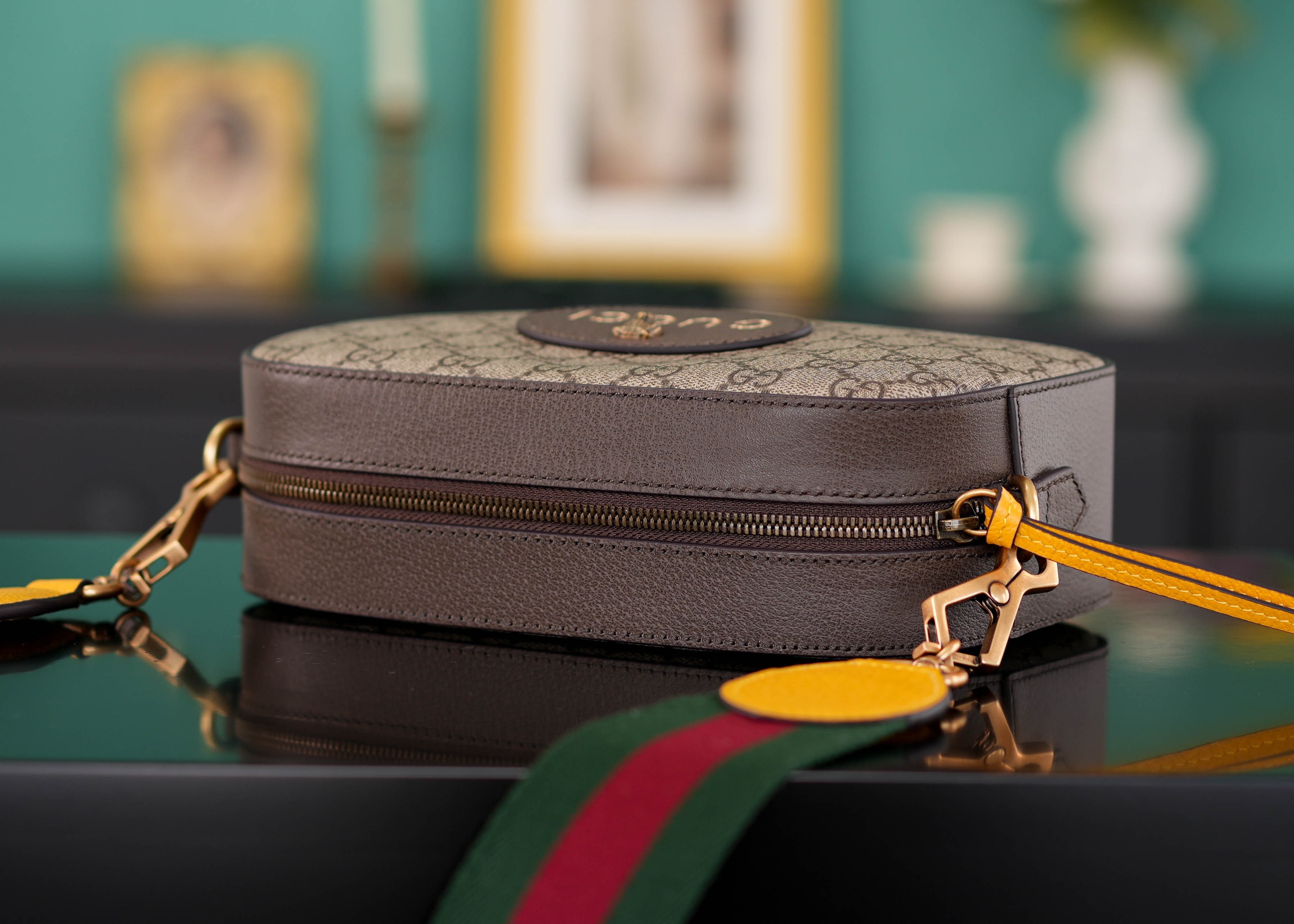 Gucci Neo Vintage Supreme 尺寸：24*14.5*7cm