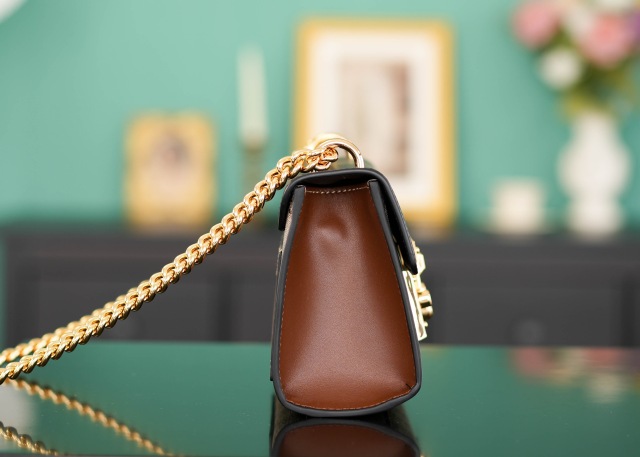 Gucci Padlock Umhängetasche Größe: 20 x 12 x 8 cm