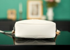 Gucci GG Marmont Größe: 18 * 12 * 6 cm