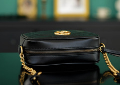 Gucci GG Marmont Dimensioni: 18*12*6cm