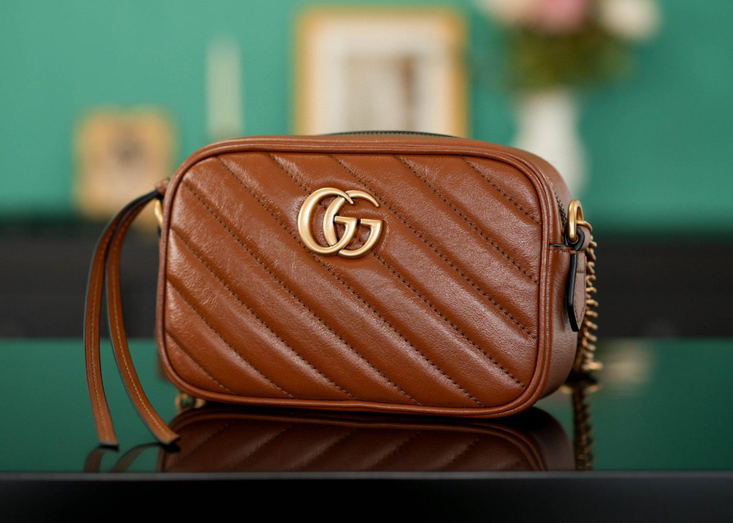 Gucci GG Marmont Größe: 18 * 12 * 6 cm