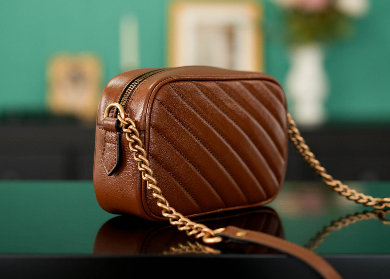 Gucci GG Marmont Größe: 18 * 12 * 6 cm