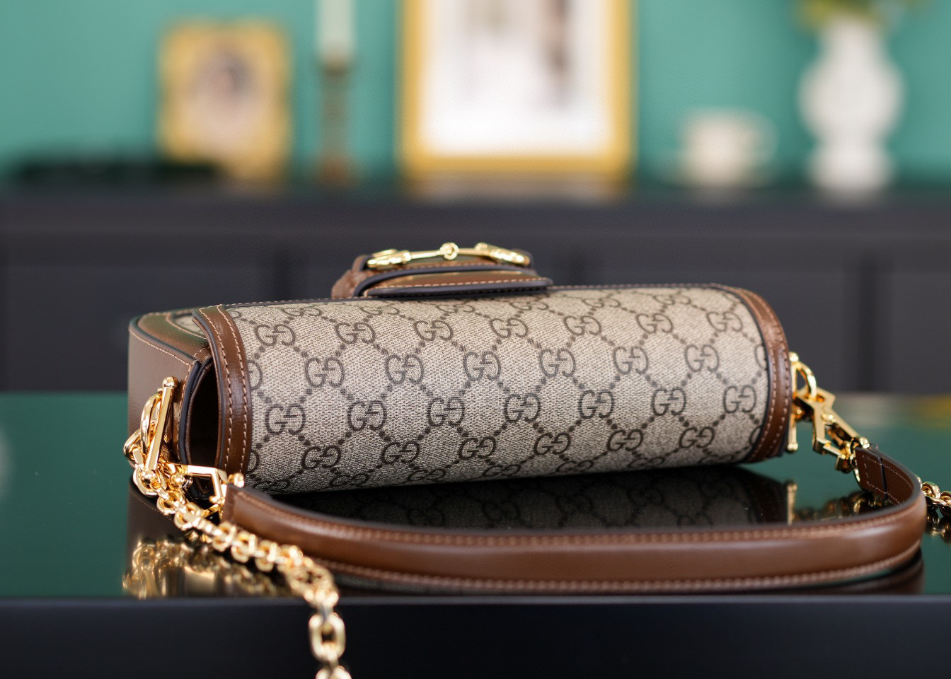 Gucci GG Horsebit Schultertasche Größe: 23,5 x 14 x 5 cm