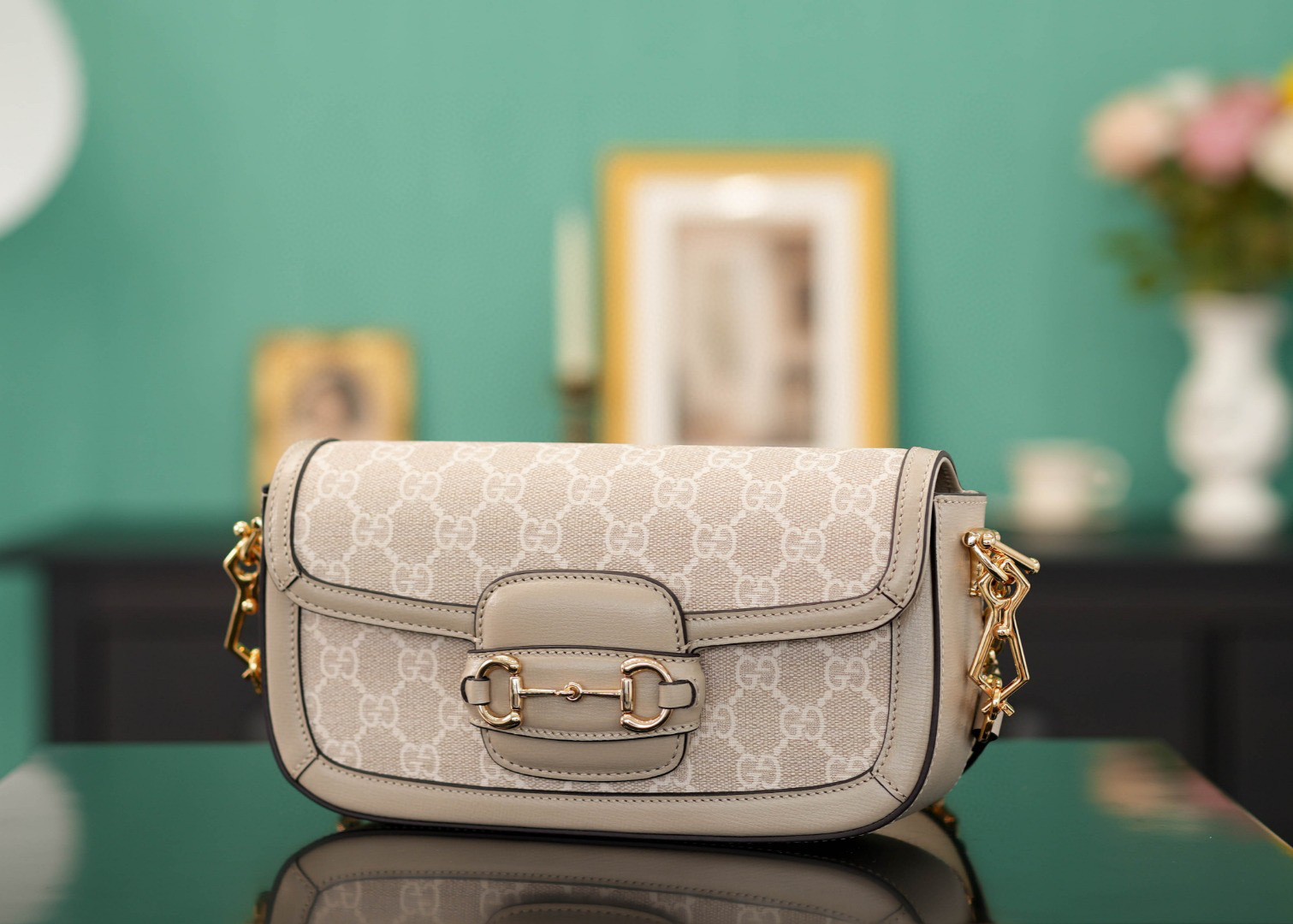 Gucci GG Horsebit Schultertasche Größe: 23,5 x 14 x 5 cm