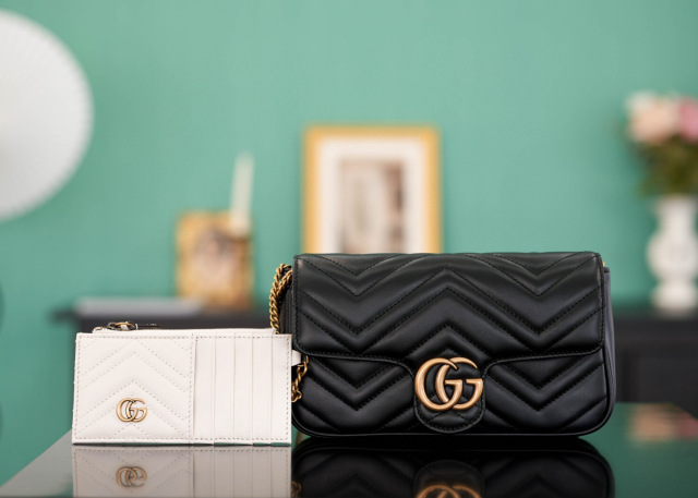 Gucci GG Marmont bag Size：21*12*5cm