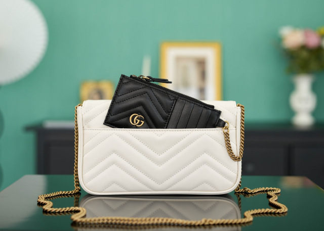 Gucci GG Marmont Tasche Größe: 21*12*5cm