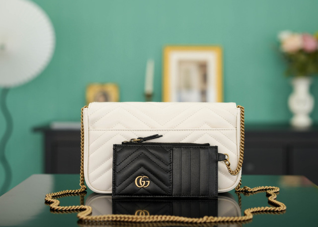 Gucci GG Marmont Tasche Größe: 21*12*5cm