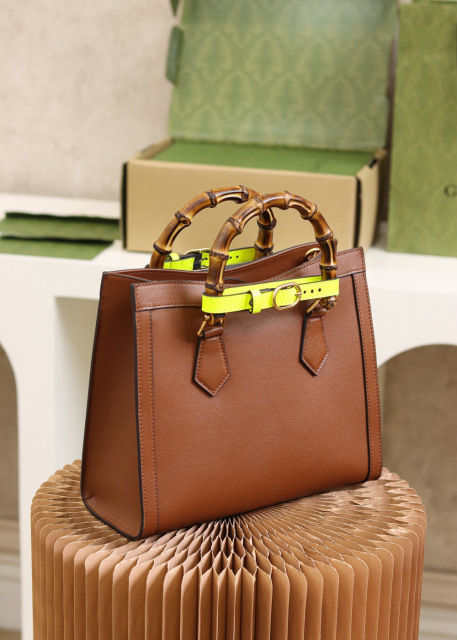 Beg Gucci Diana Saiz：27*24*11cm