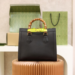 Gucci Diana Tasche Größe: 27 x 24 x 11 cm