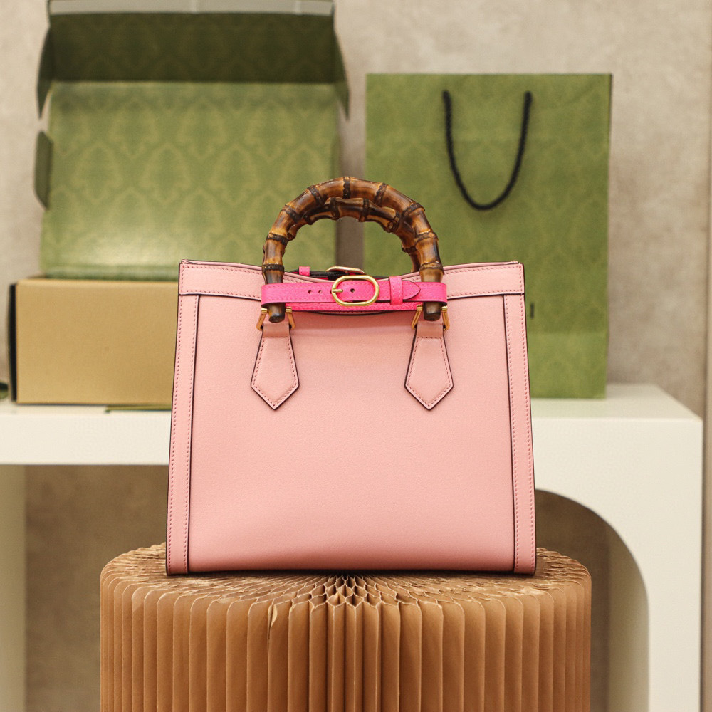 Borsa Gucci Diana Dimensioni: 27*24*11cm