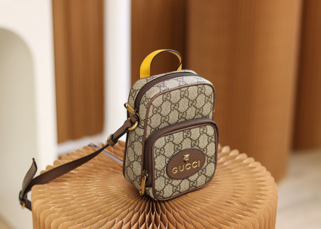 Gucci Neo Vintage Größe: 12 x 16 x 7 cm