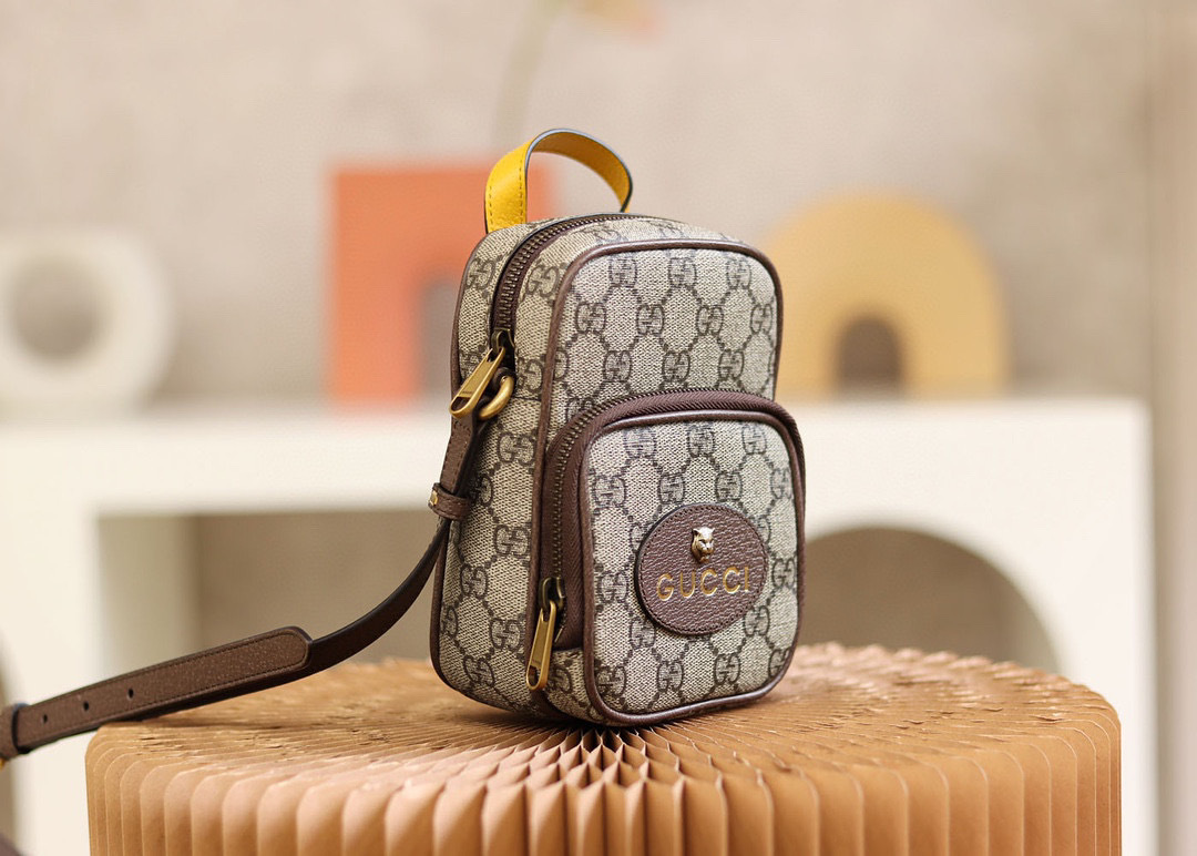 Gucci Neo Vintage Größe: 12 x 16 x 7 cm