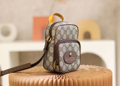 Gucci Neo Vintage Größe: 12 x 16 x 7 cm