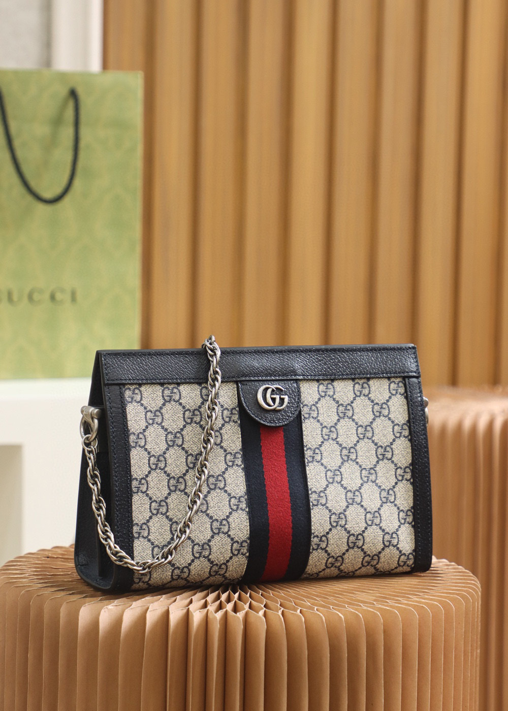 Borsa Gucci Ophidia GG Dimensioni: 26*17,5*8cm