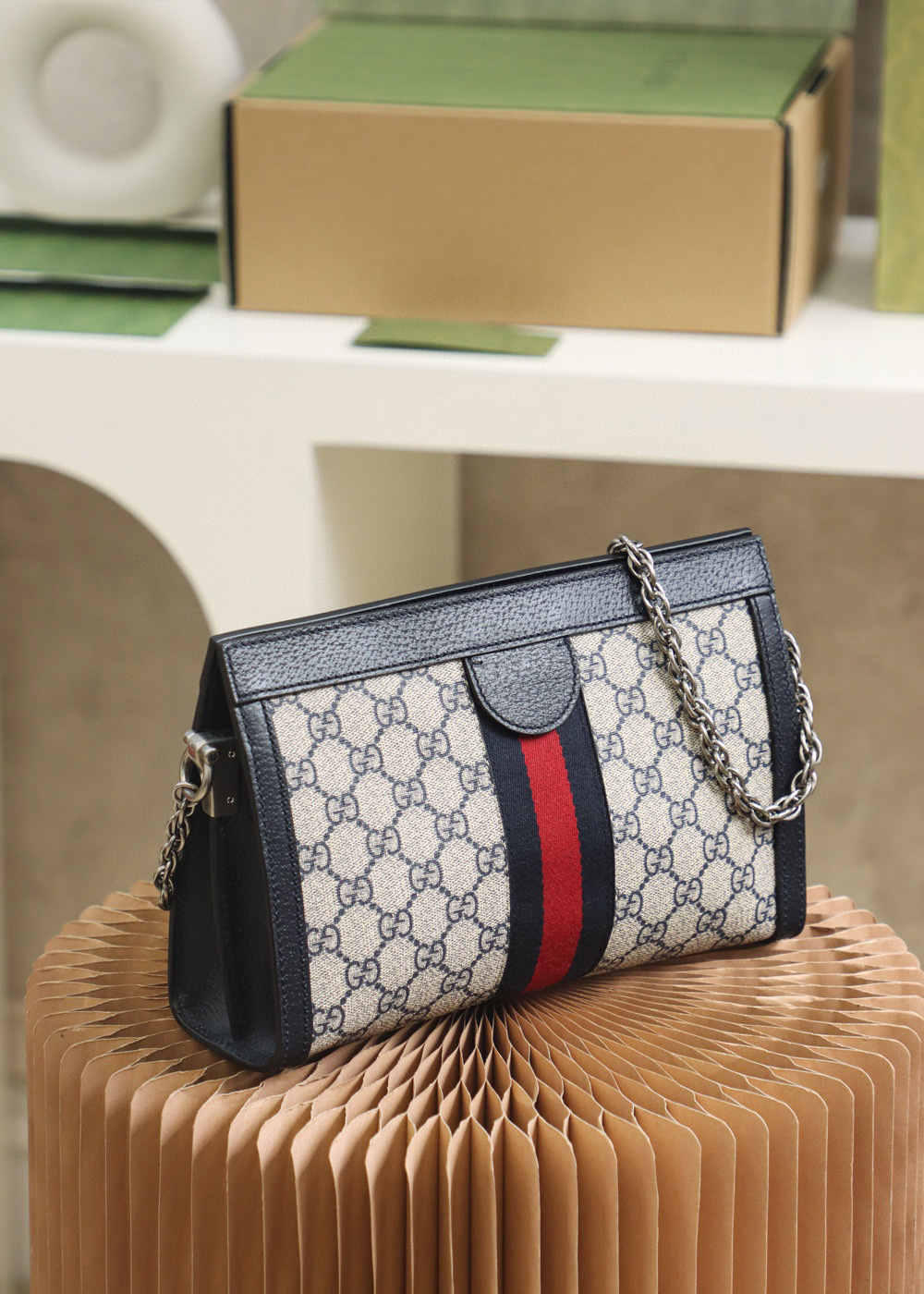 Borsa Gucci Ophidia GG Dimensioni: 26*17,5*8cm
