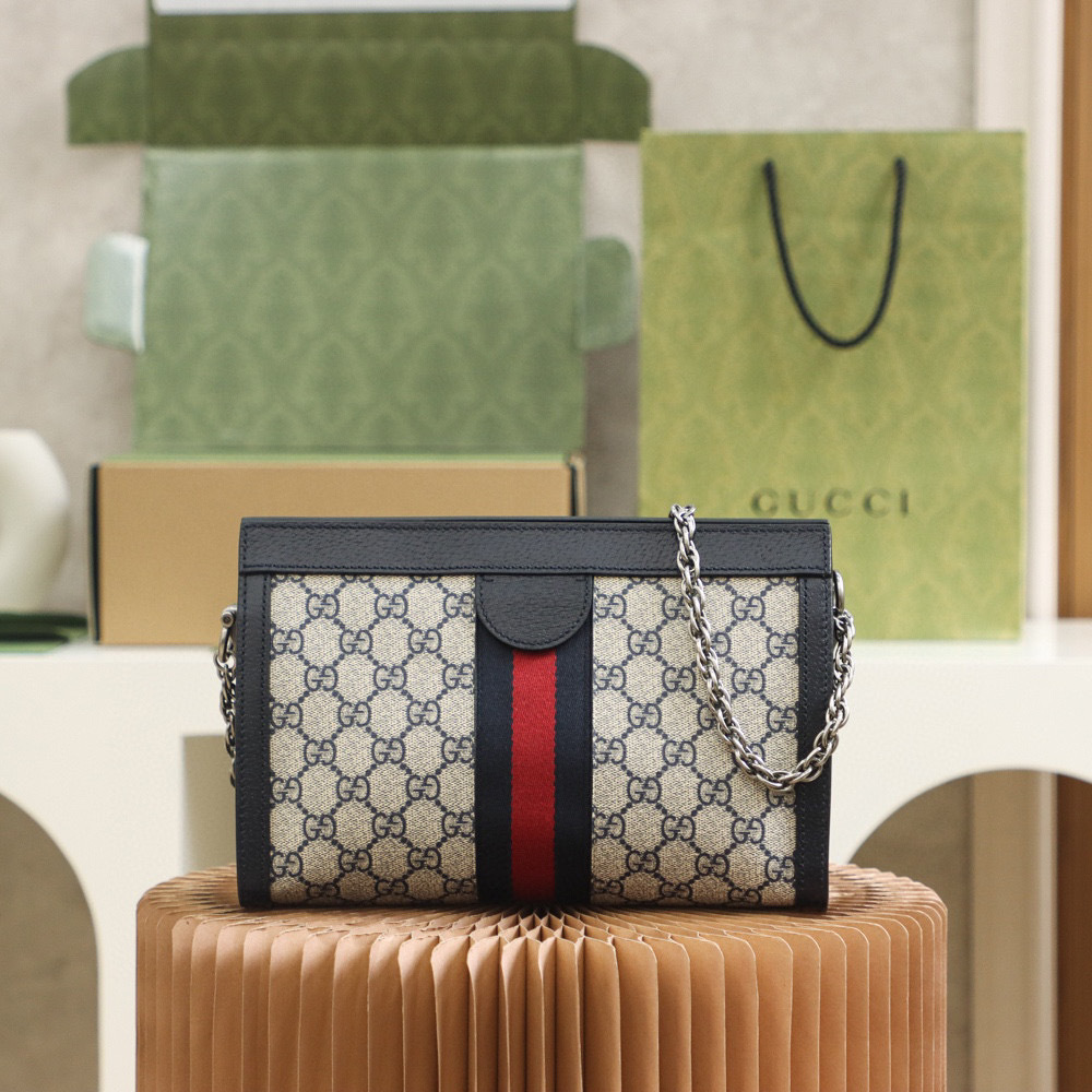 Borsa Gucci Ophidia GG Dimensioni: 26*17,5*8cm