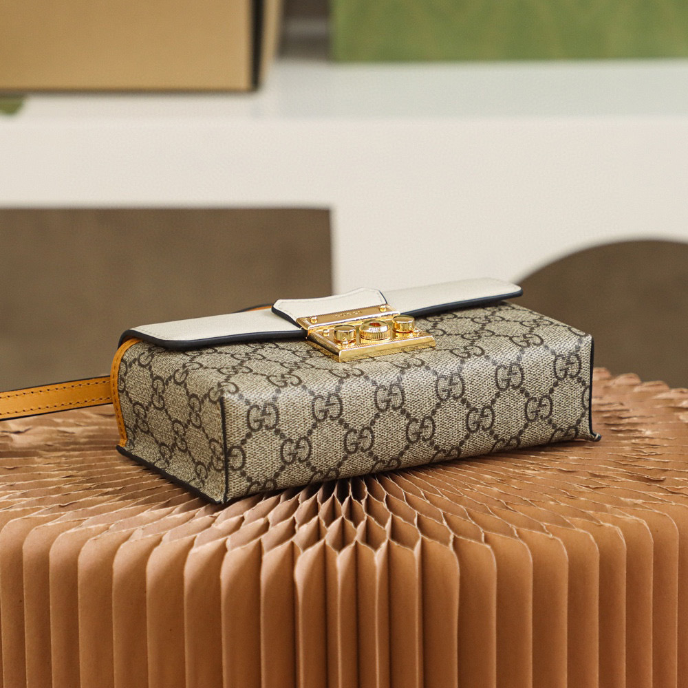 Gucci padlock bag Size：18*10*5cm
