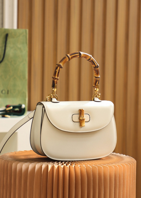 Gucci  Retro slubby bag  Size：21*15*7cm