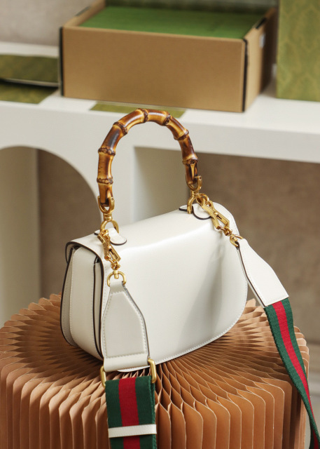 Gucci  Retro slubby bag  Size：21*15*7cm