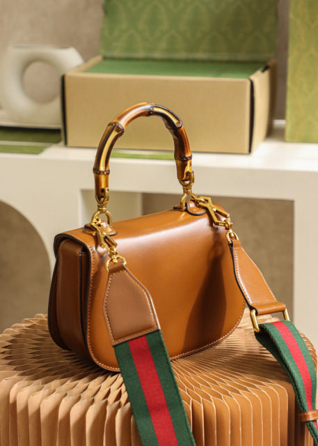 Gucci  Retro slubby bag  Size：21*15*7cm