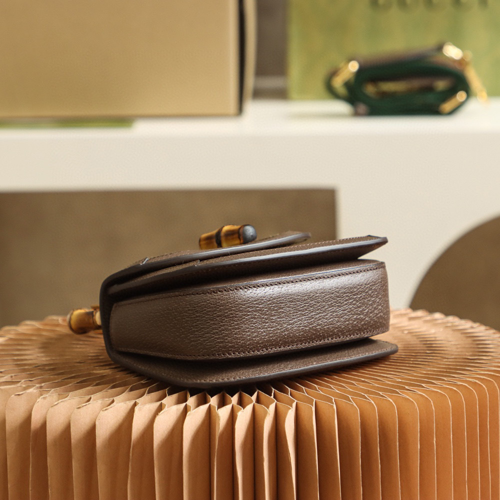 Borsa mini Gucci Retro Slubby Dimensioni: 17*12*7cm