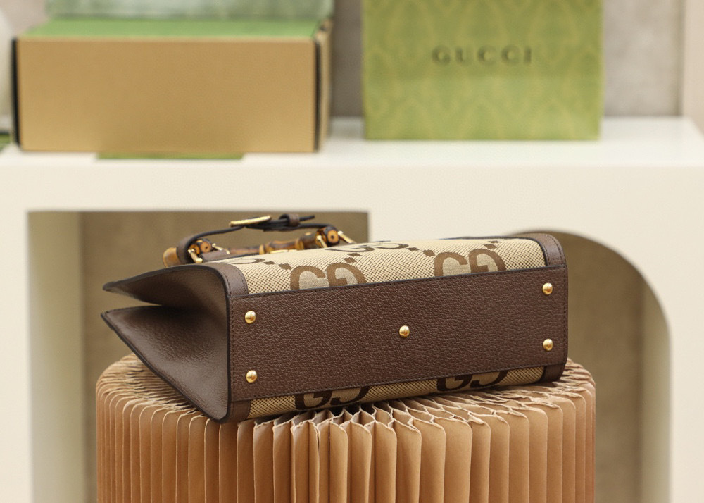 Gucci Diana Einkaufstasche Größe: 27 x 24 x 11 cm