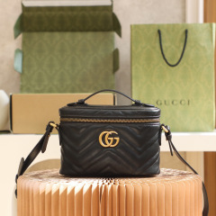Gucci GG Marmont bag  Size：19*13*7cm