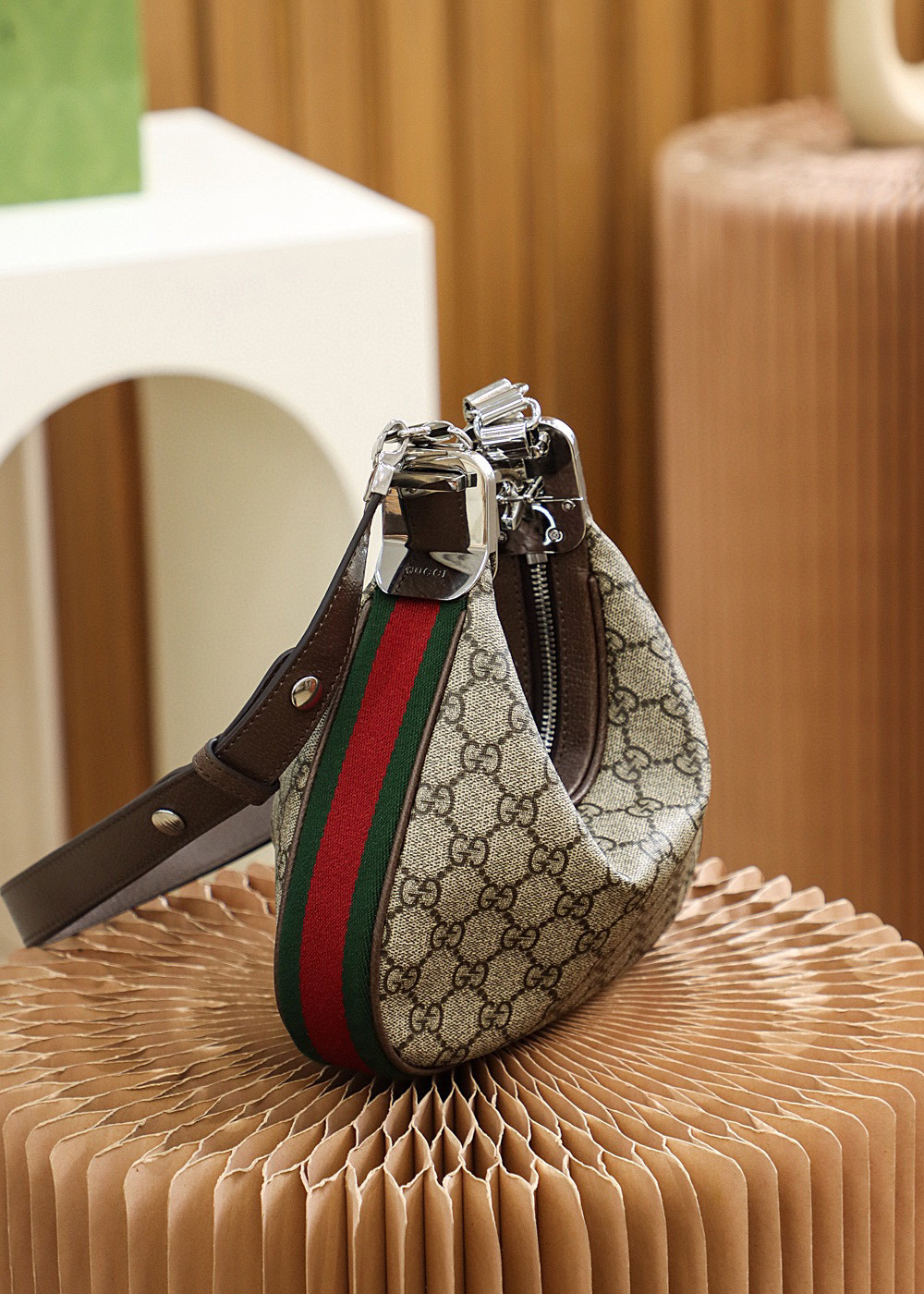 Borsa portadocumenti Gucci Dimensioni: 23*22*5cm