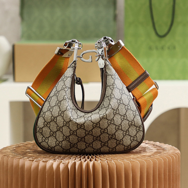 Borsa portadocumenti Gucci Dimensioni: 23*22*5cm